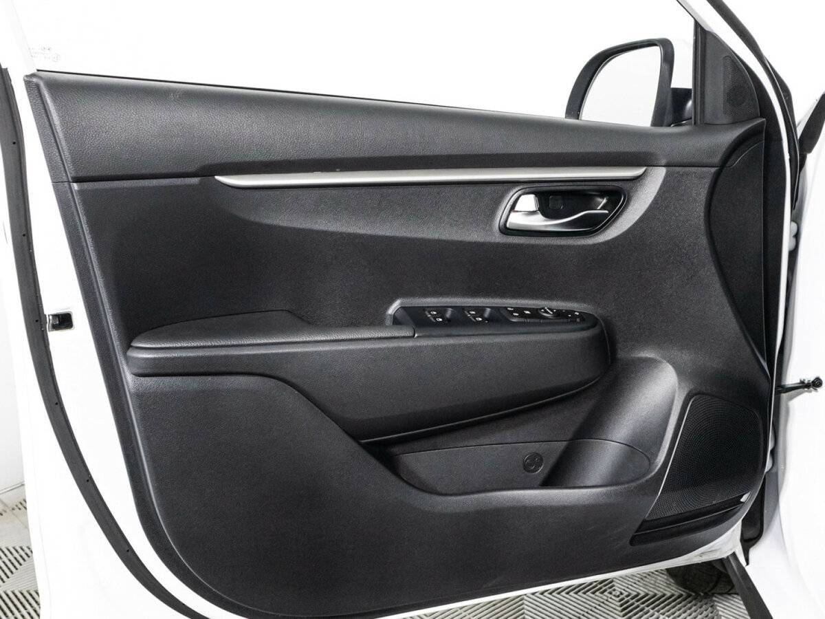 Б/У Киа Рио 2021 года. Фото: #27