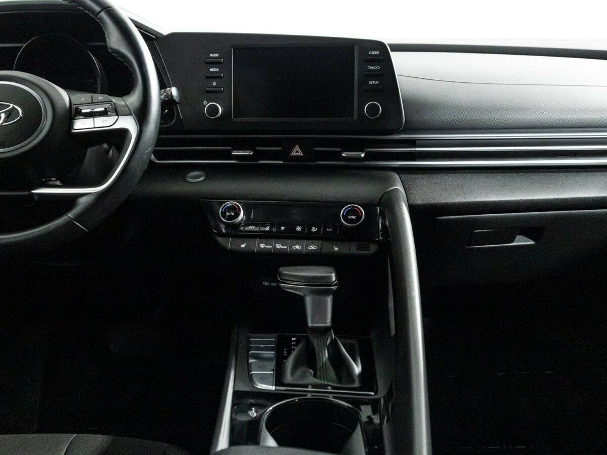 Б/У Хендай Елантра 2021 года. Фото: #13