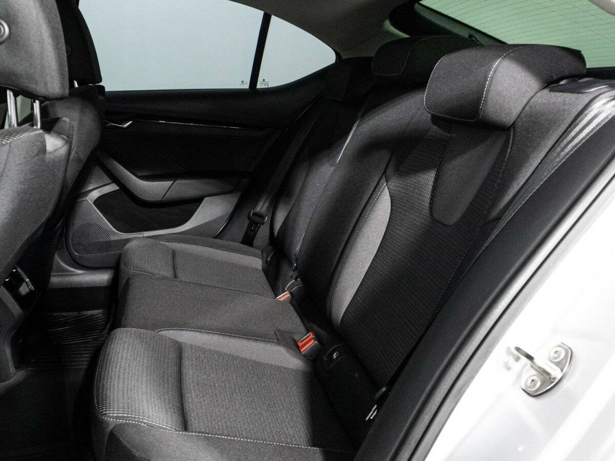 Б/У Шкода Октавия 2021 года. Фото: #9