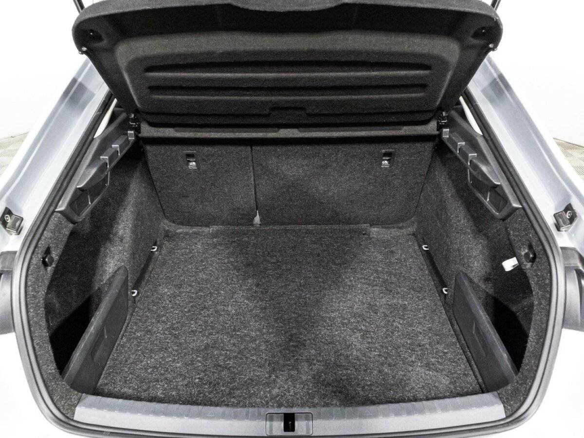 Б/У Шкода Октавия 2021 года. Фото: #14