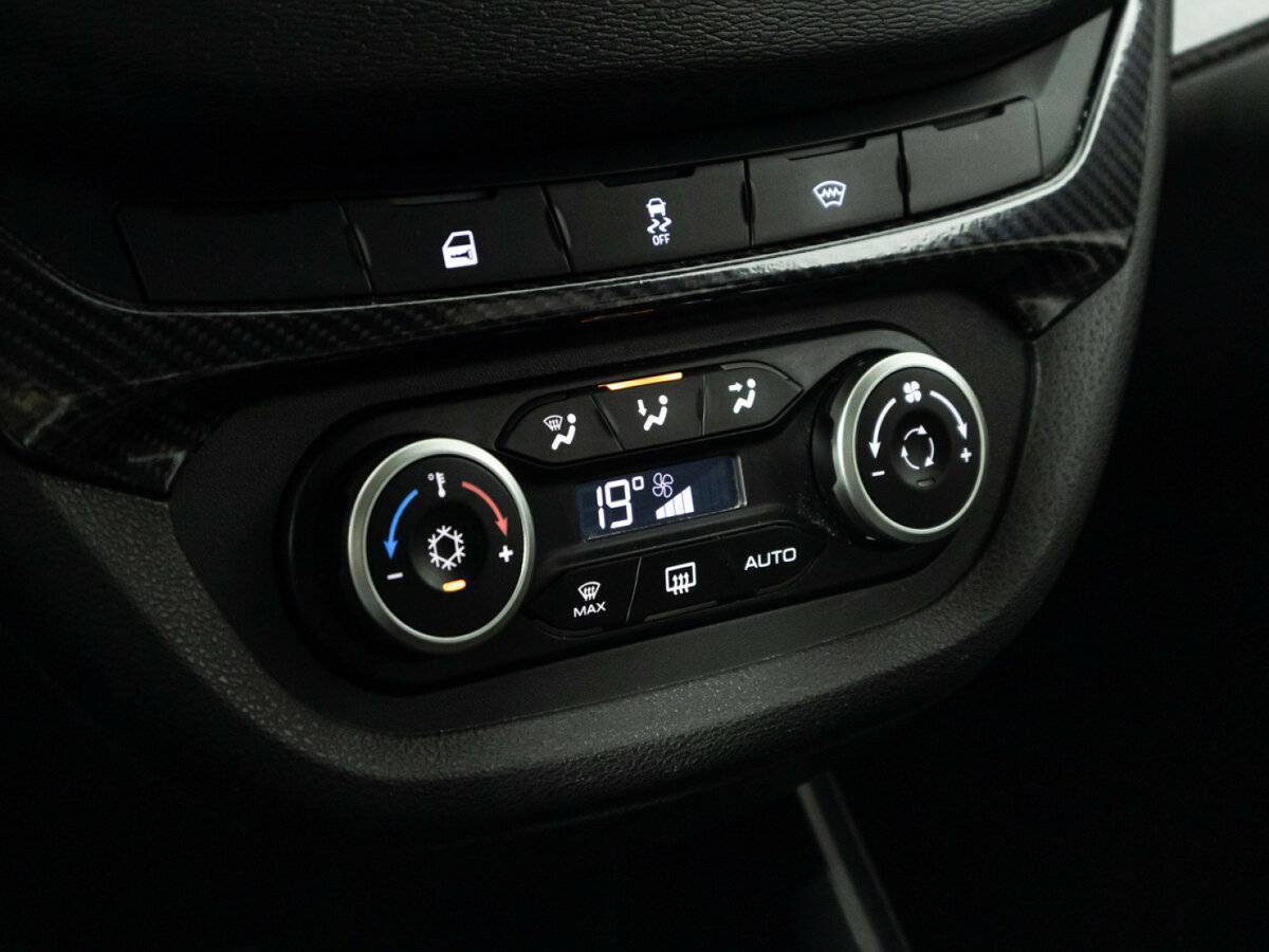 Б/У Лада (ВАЗ) Веста 2021 года. Фото: #17