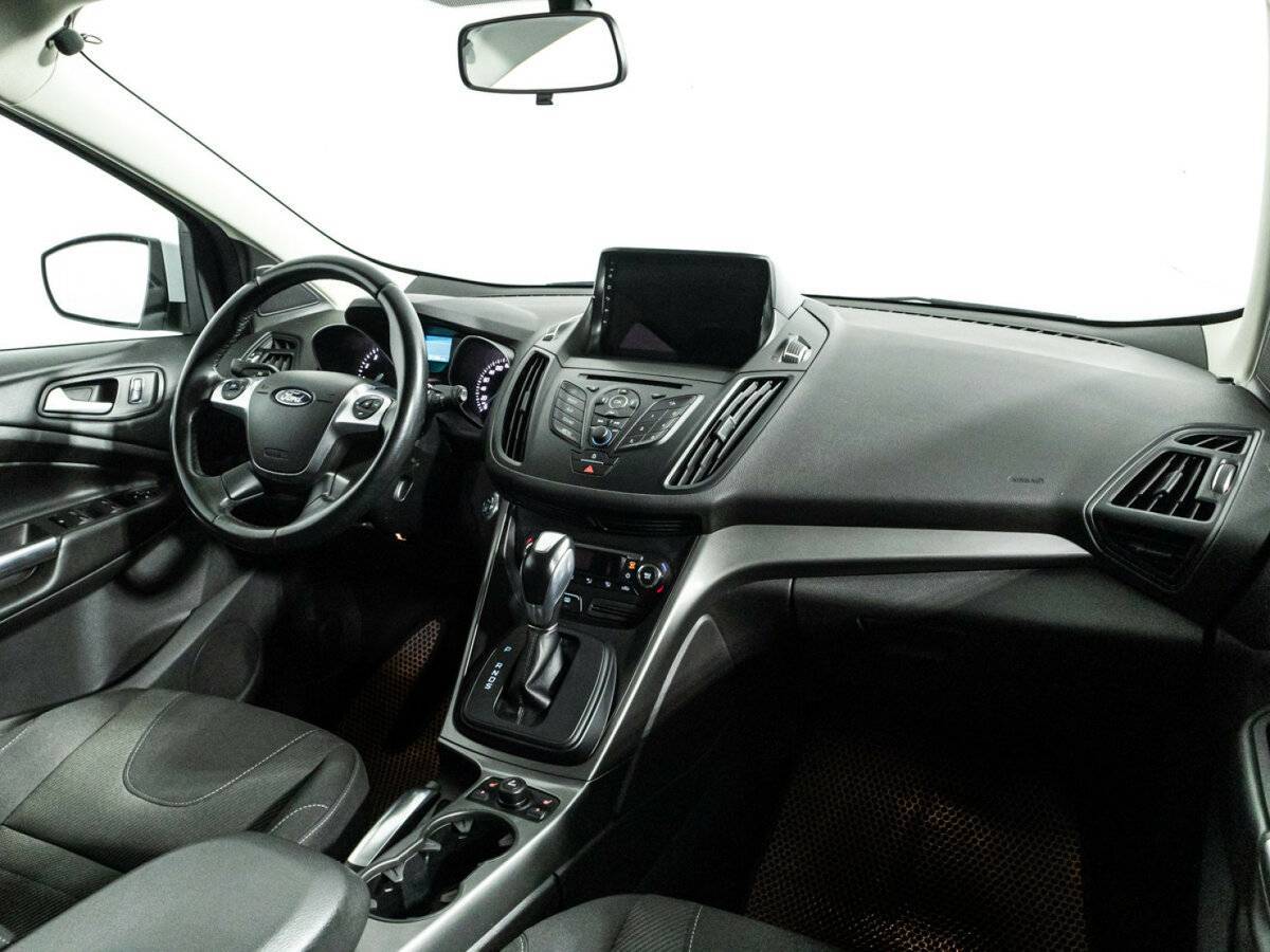 Б/У Форд Куга 2016 года. Фото: #8