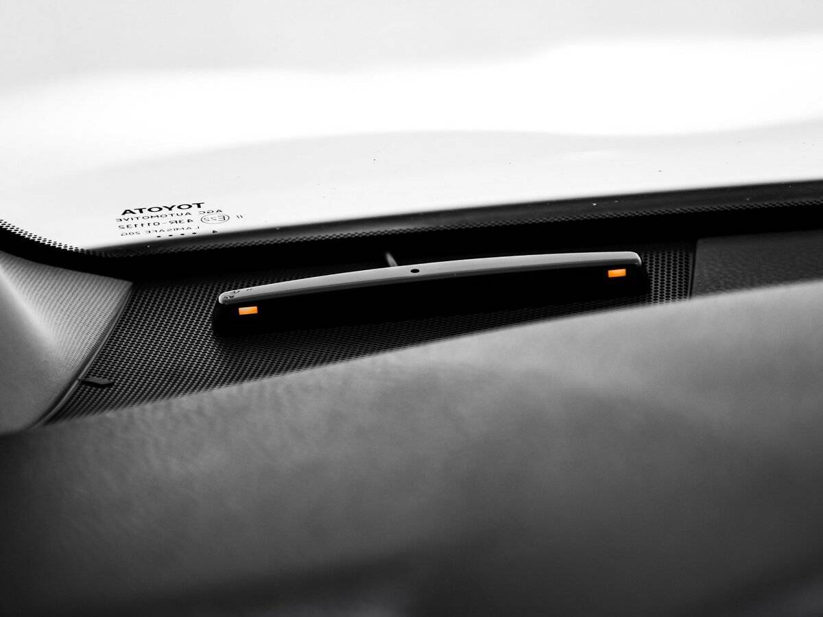 Toyota Camry 2021 года с пробегом. Фото: #19