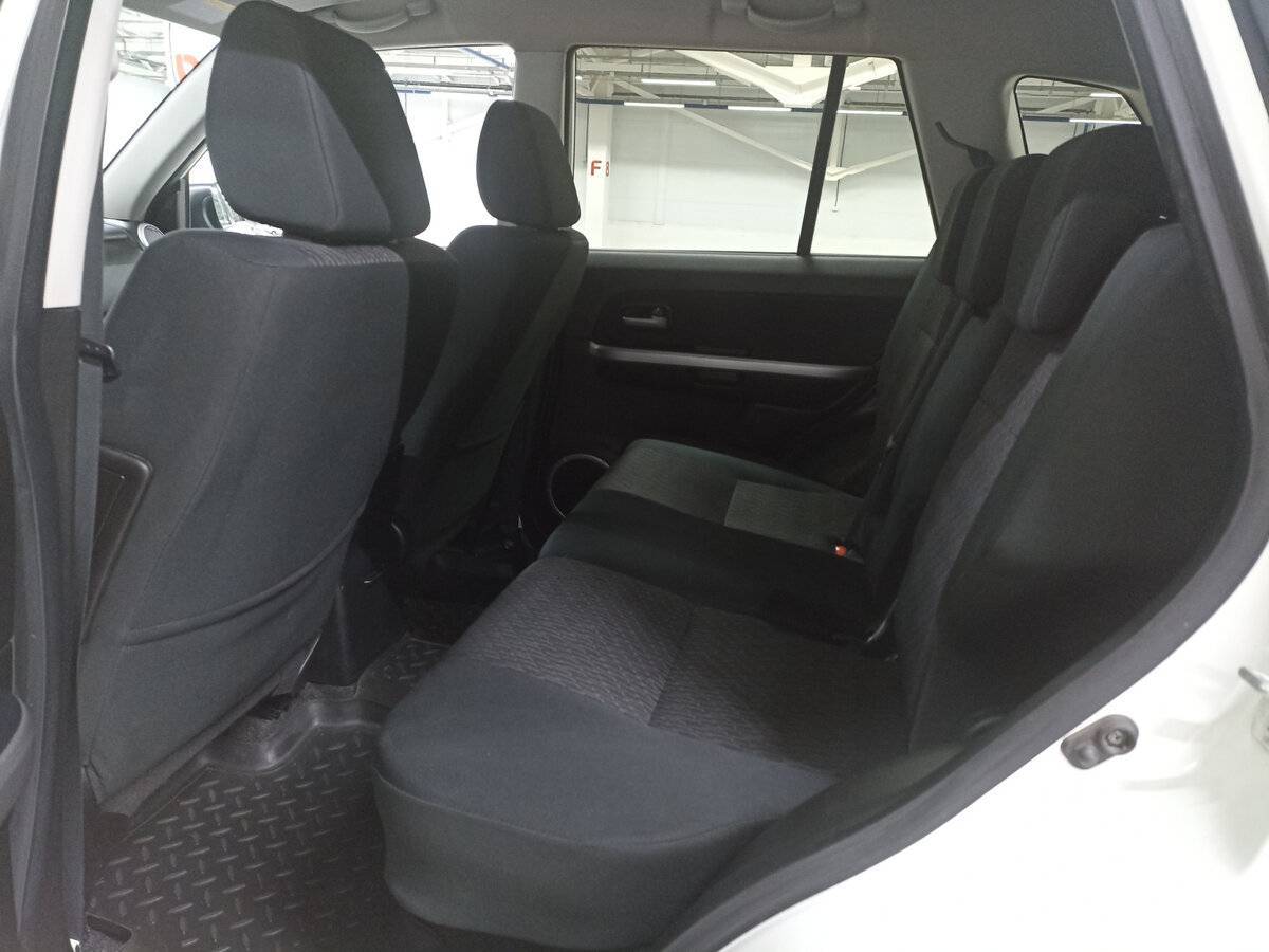 Suzuki Grand Vitara 2013 года с пробегом. Фото: #11