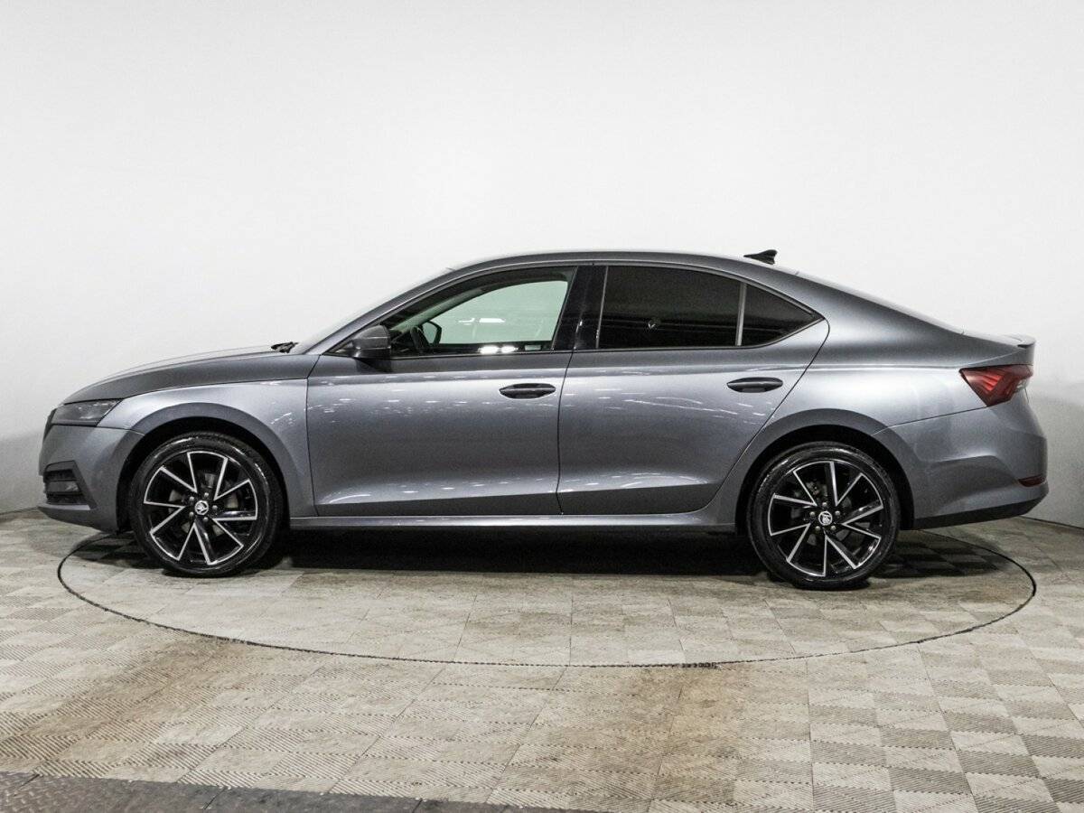 Б/У Шкода Октавия 2020 года. Фото: #7