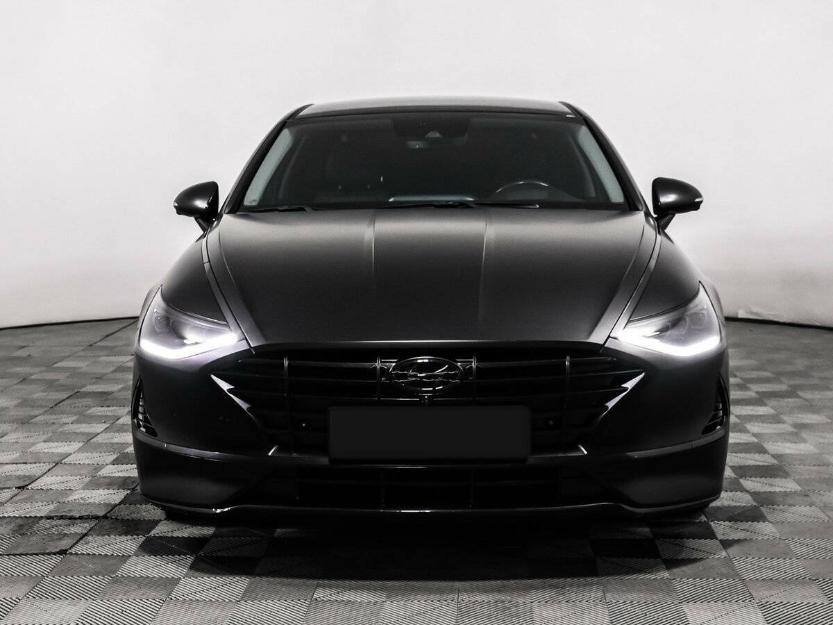 Hyundai Sonata 2021 года с пробегом. Фото: #1