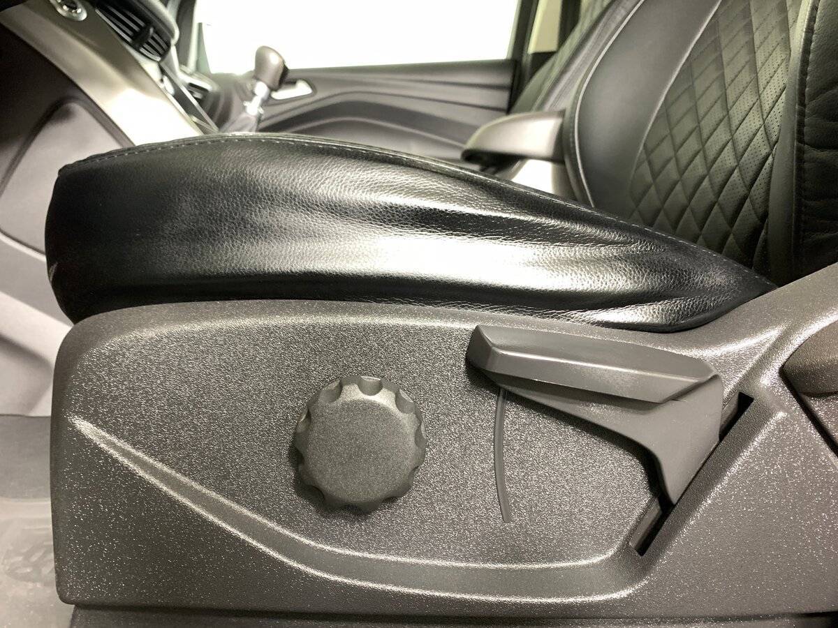 Ford Kuga 2013 года с пробегом. Фото: #15