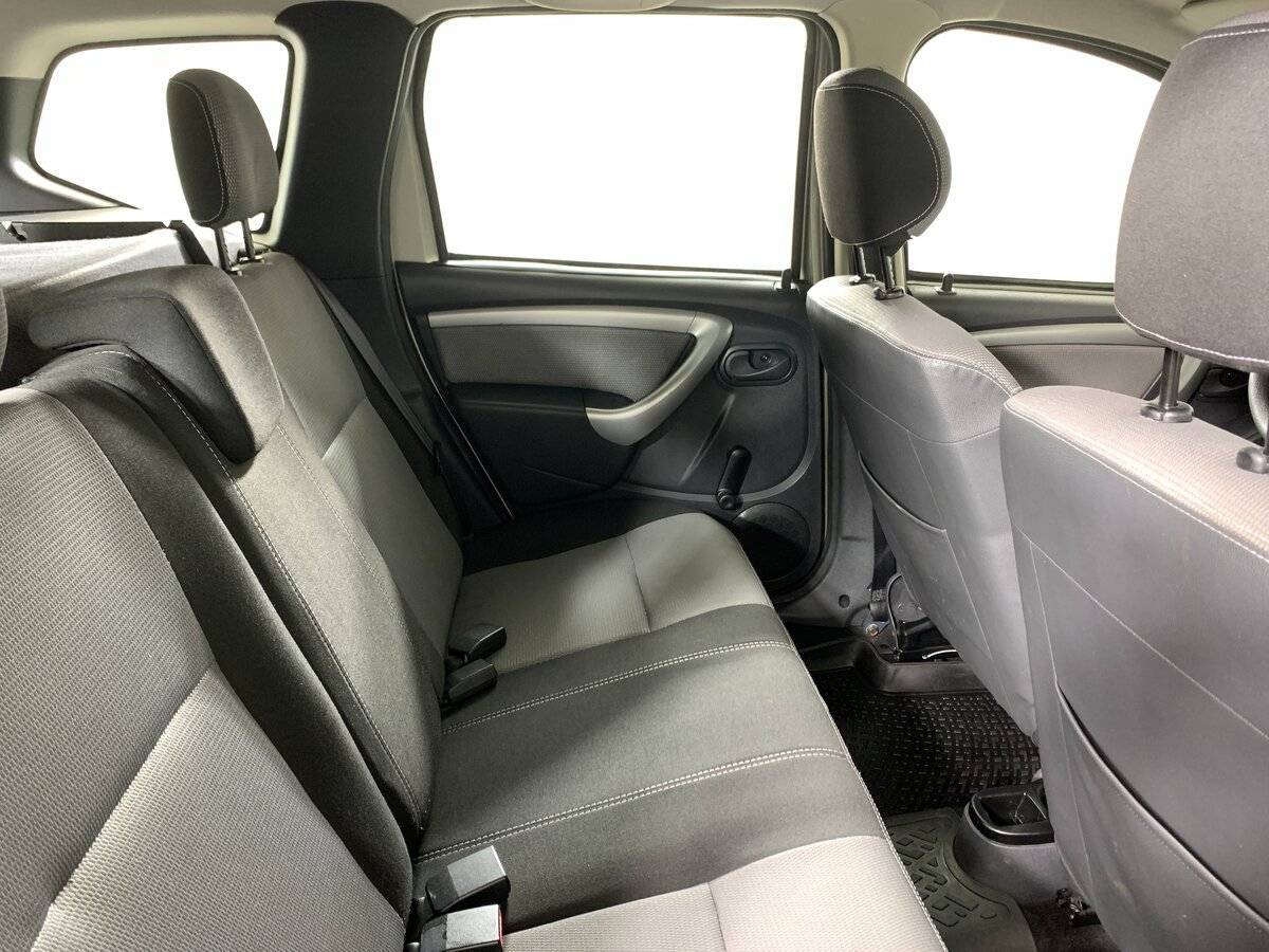 Renault Duster 2013 года с пробегом. Фото: #16