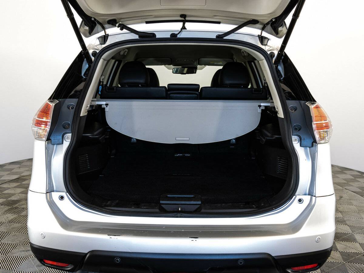 Б/У Ниссан Икс-Трейл 2016 года. Фото: #19