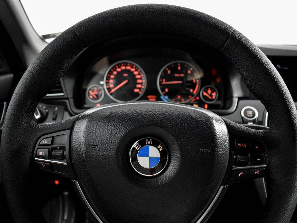 BMW 5 серии 2013 года с пробегом. Фото: #16