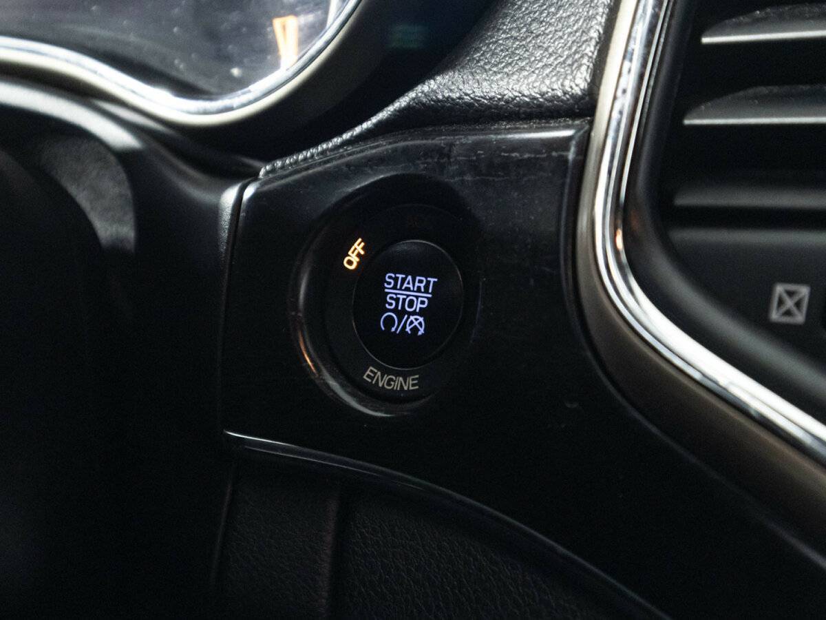 Jeep Grand Cherokee 2014 года с пробегом. Фото: #19