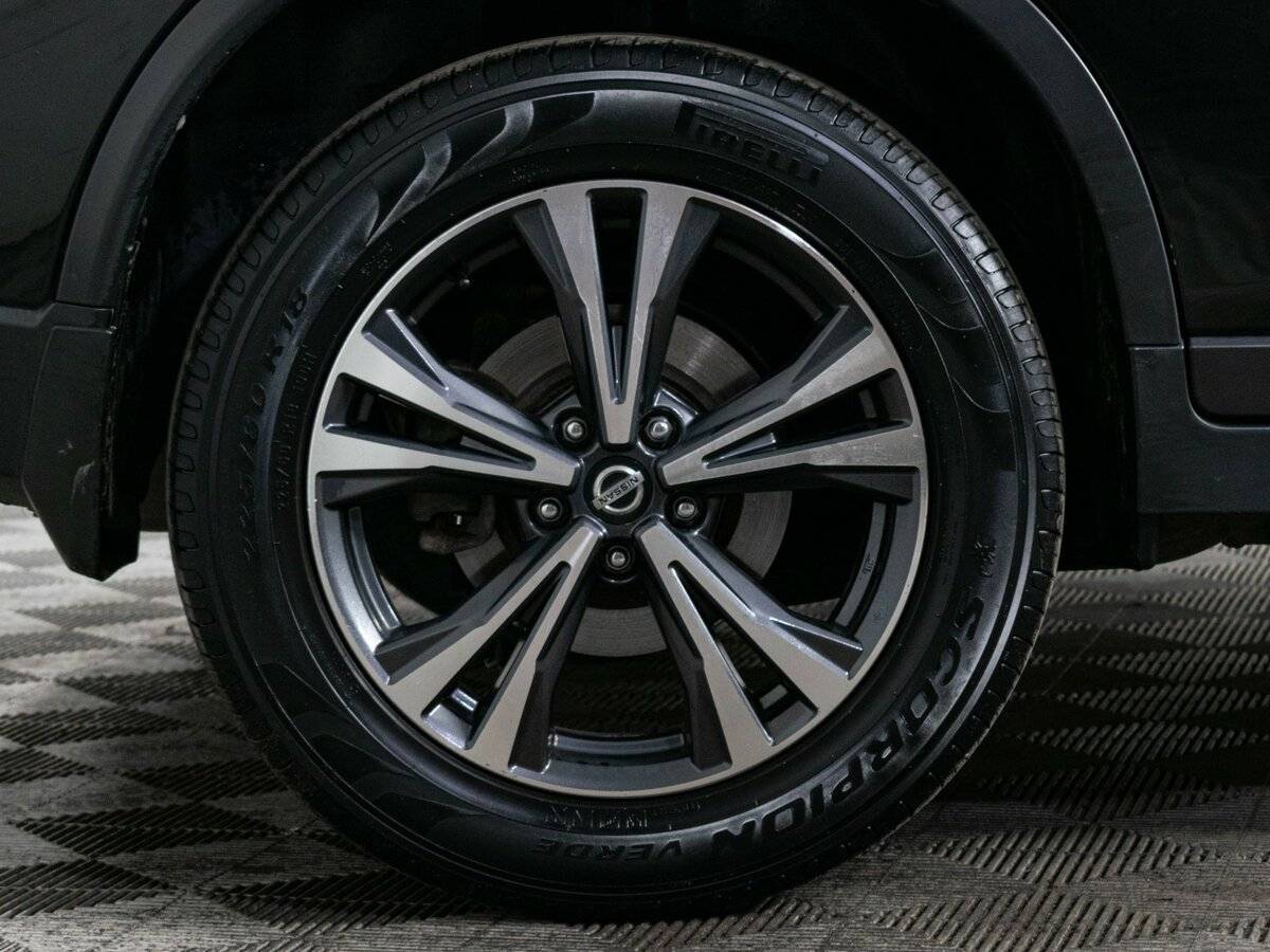 Б/У Ниссан Икс-Трейл 2018 года. Фото: #16