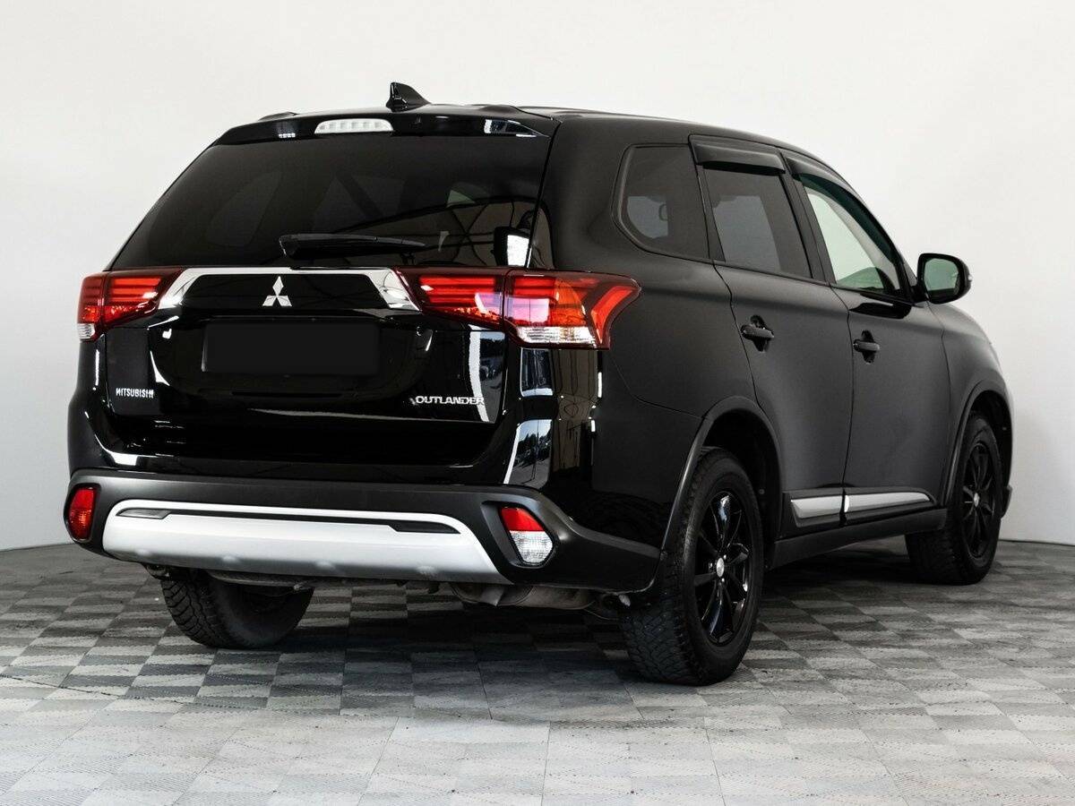 Mitsubishi Outlander 2020 года с пробегом. Фото: #4