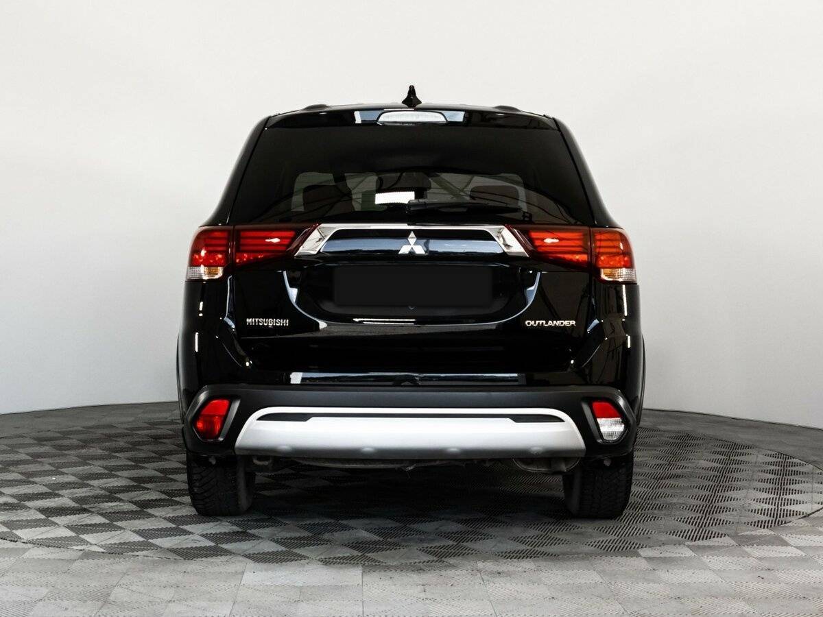 Mitsubishi Outlander 2020 года с пробегом. Фото: #5