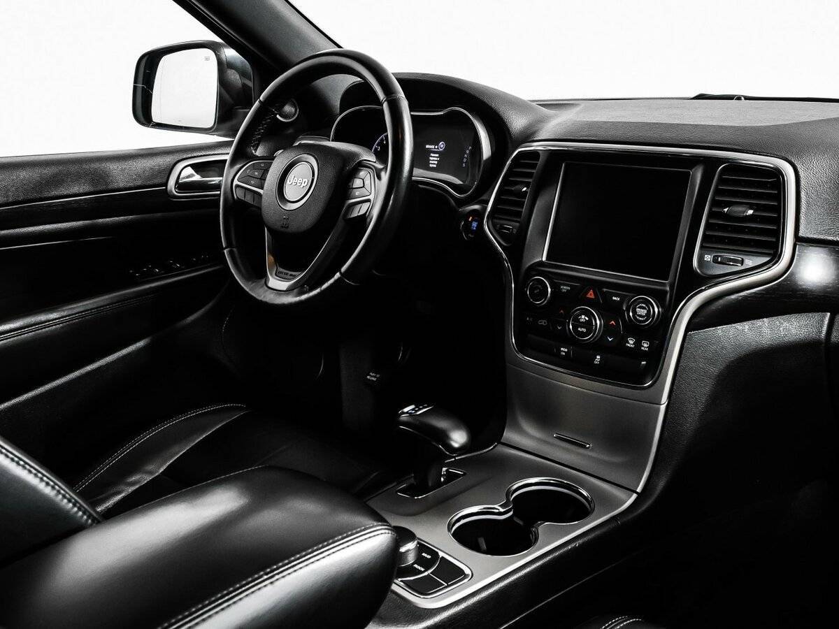 Jeep Grand Cherokee 2013 года с пробегом. Фото: #8