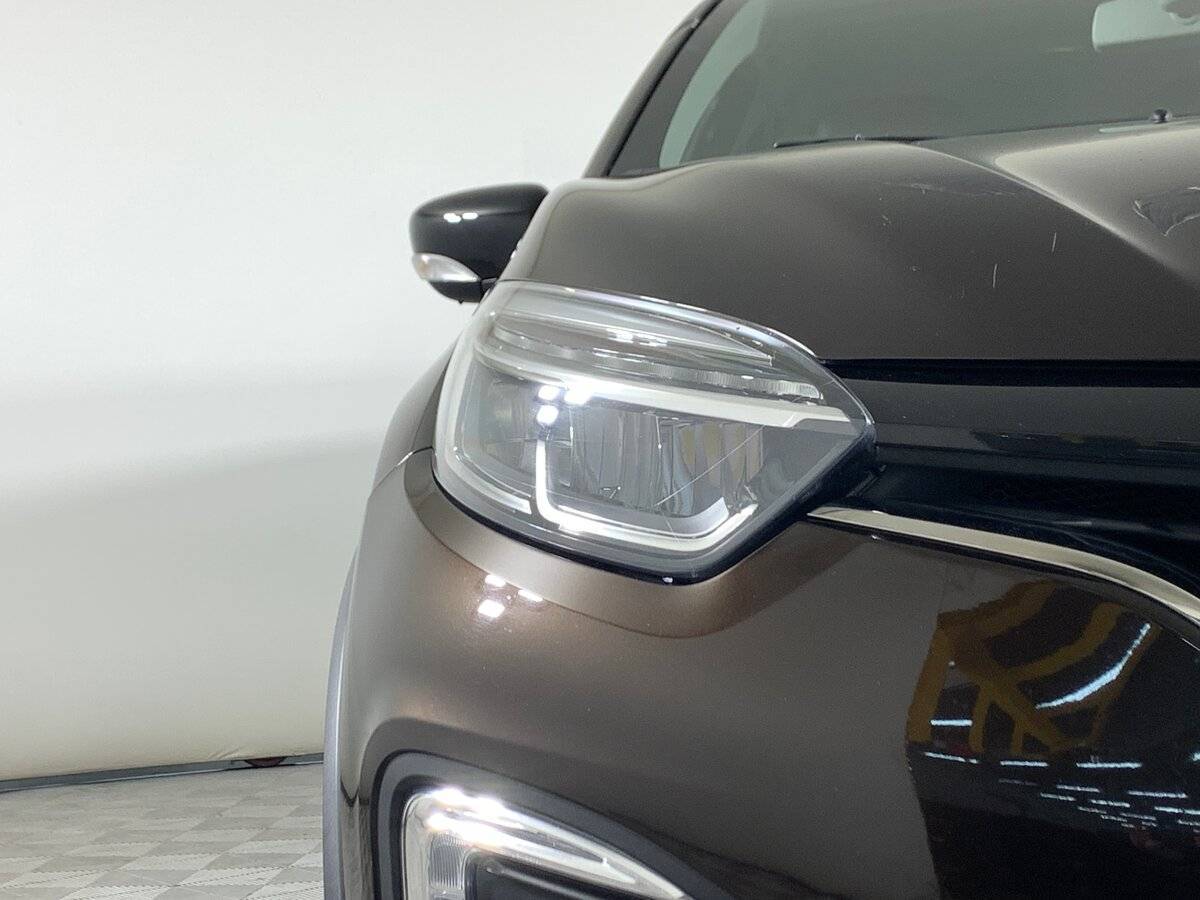 Renault Kaptur 2018 года с пробегом. Фото: #9