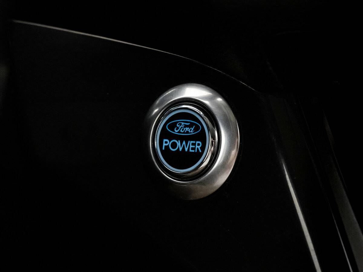 Б/У Форд Куга 2013 года. Фото: #12