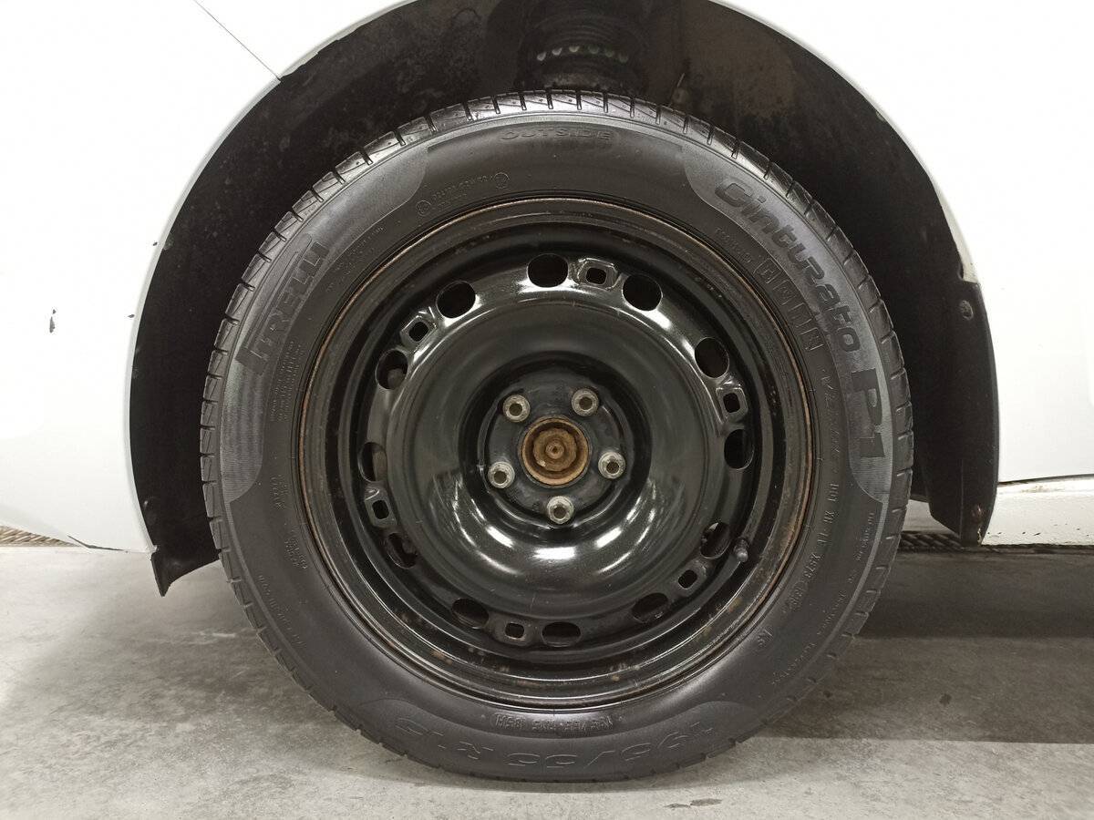 Skoda Rapid 2018 года с пробегом. Фото: #17