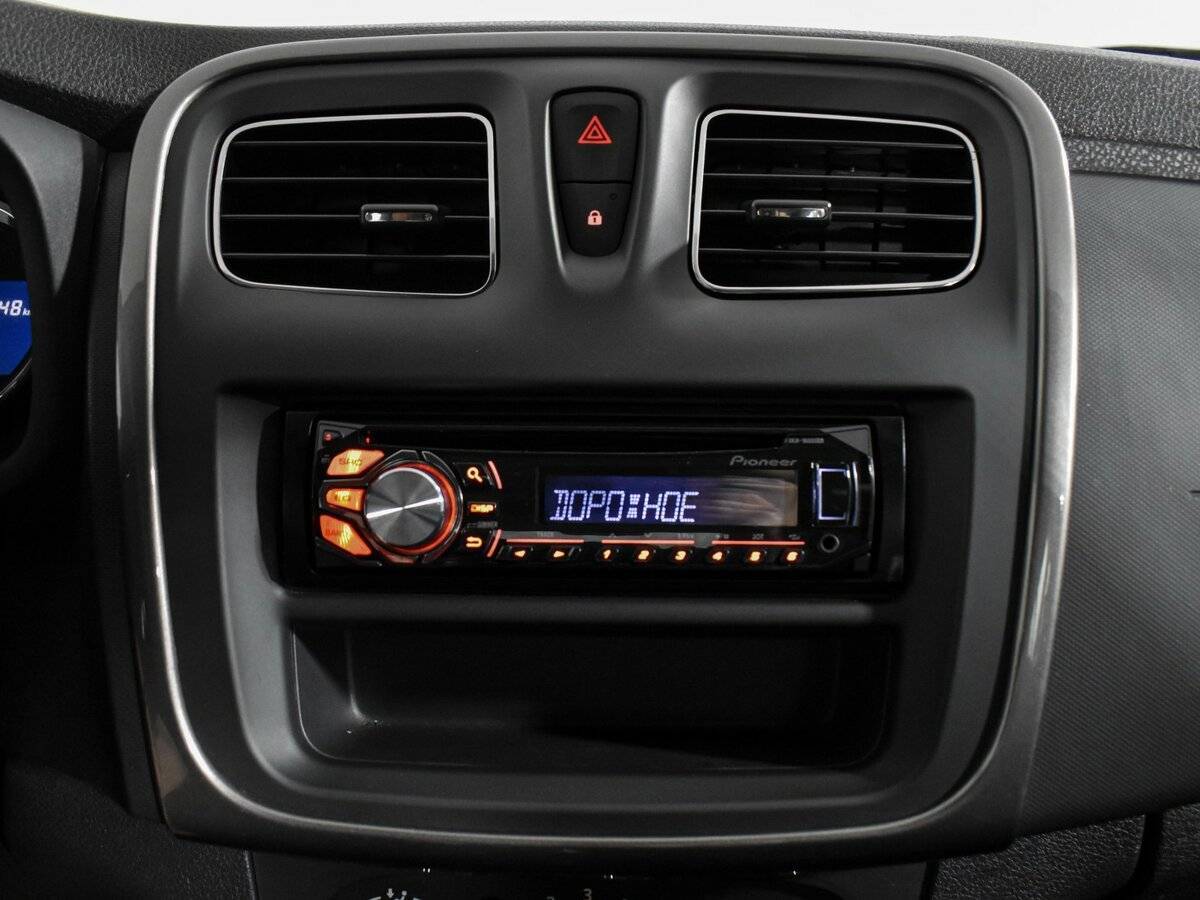 Renault Sandero 2014 года с пробегом. Фото: #15