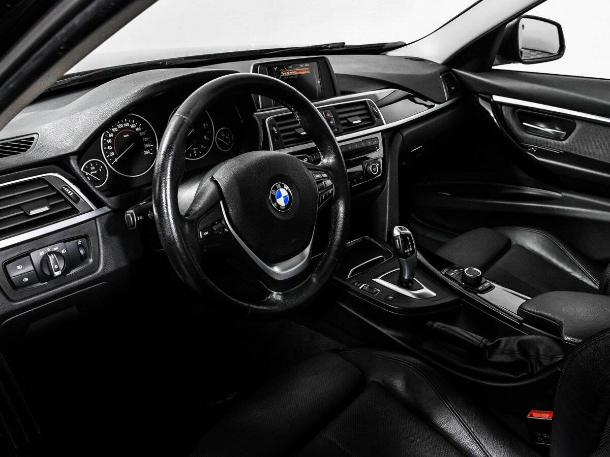 BMW 3 серии 2016 года с пробегом. Фото: #12