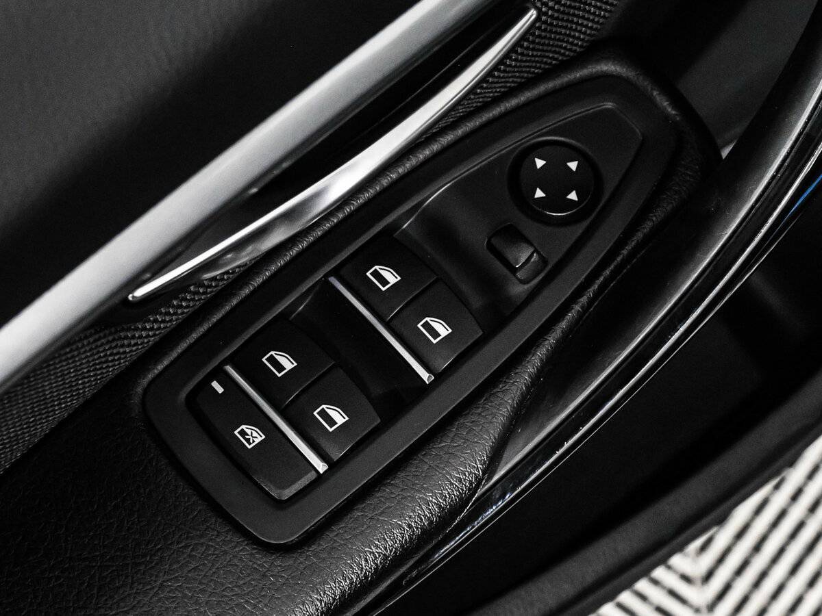 BMW 3 серии 2016 года с пробегом. Фото: #14