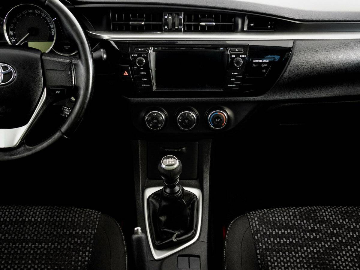 Toyota Corolla 2013 года с пробегом. Фото: #11