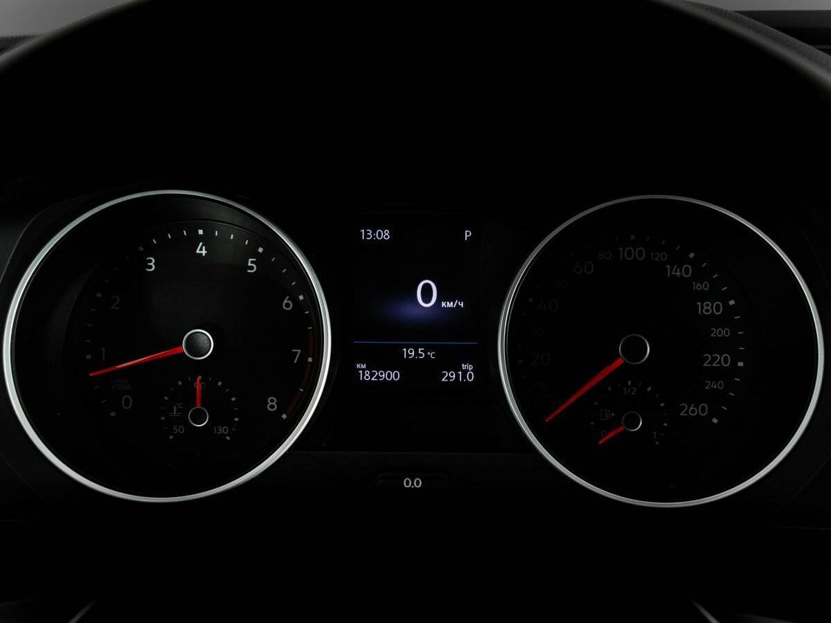 Б/У Фольксваген Тигуан 2017 года. Фото: #18