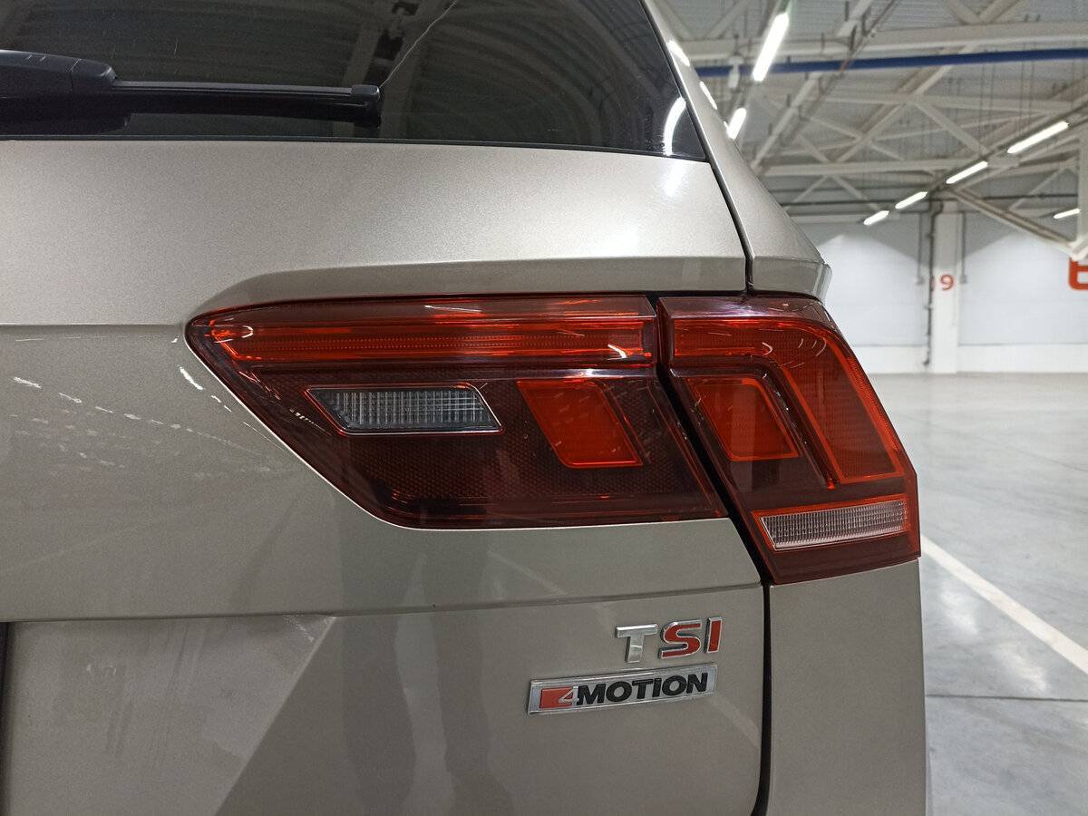 Volkswagen Tiguan 2017 года с пробегом. Фото: #8
