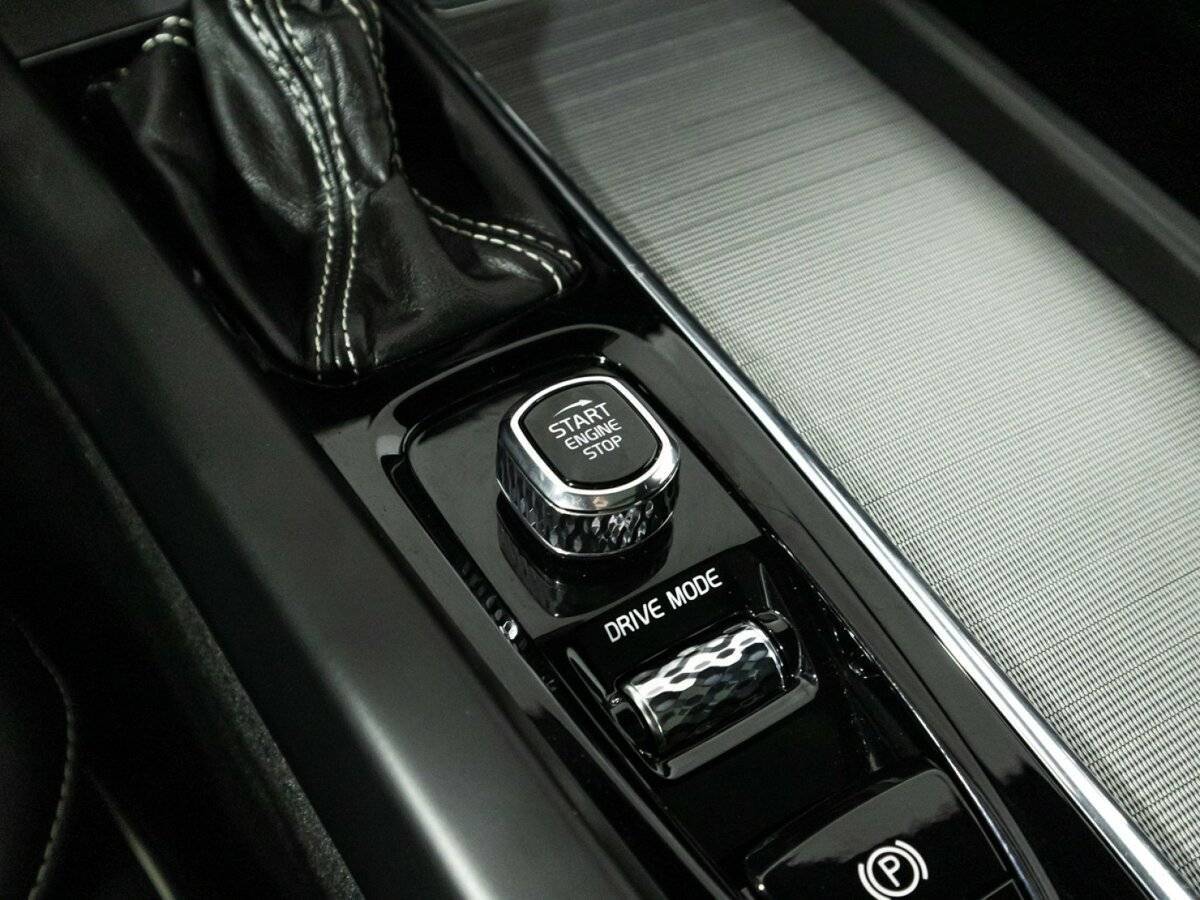 Volvo XC60 2018 года с пробегом. Фото: #22