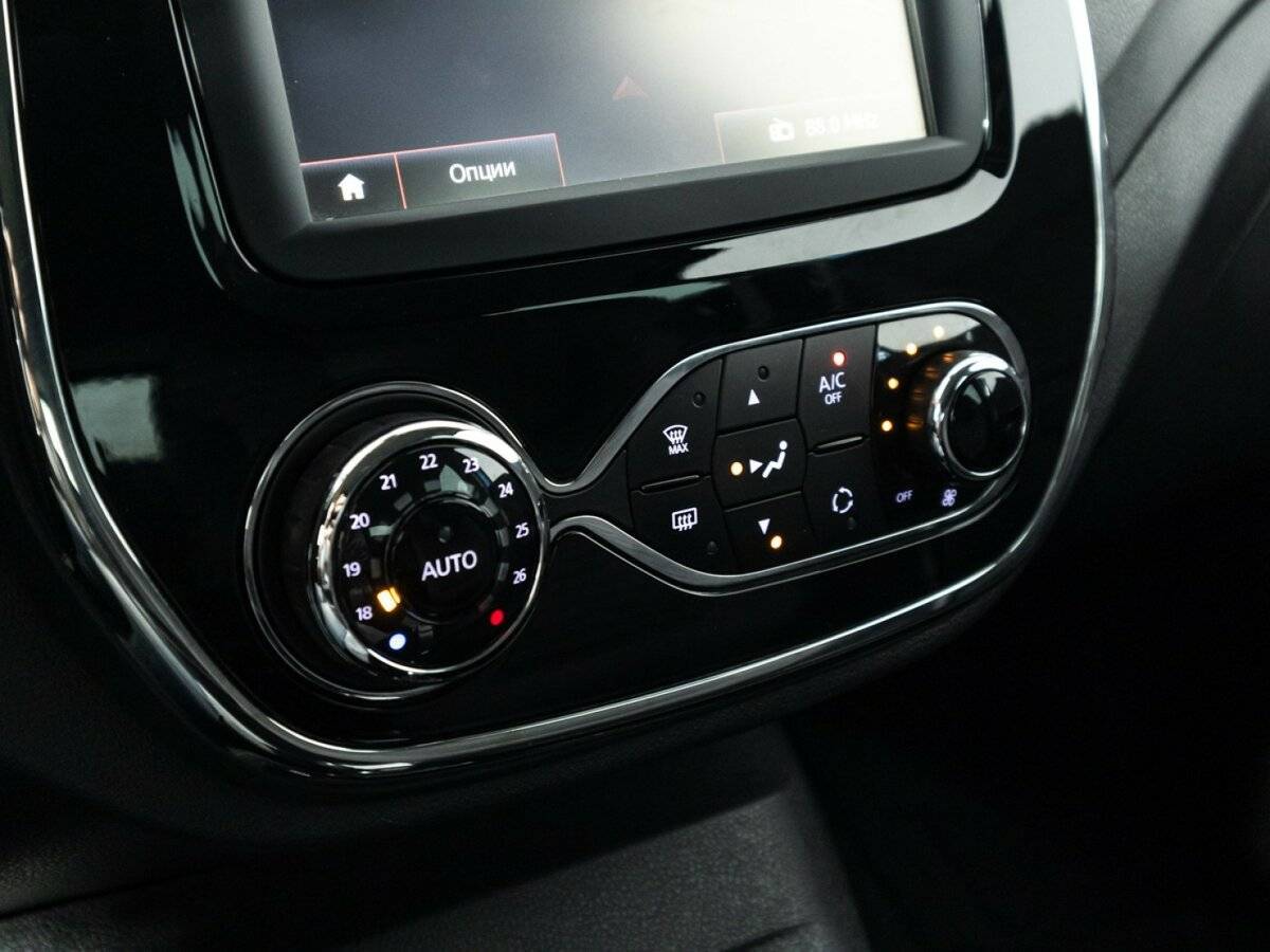 Renault Kaptur 2017 года с пробегом. Фото: #17