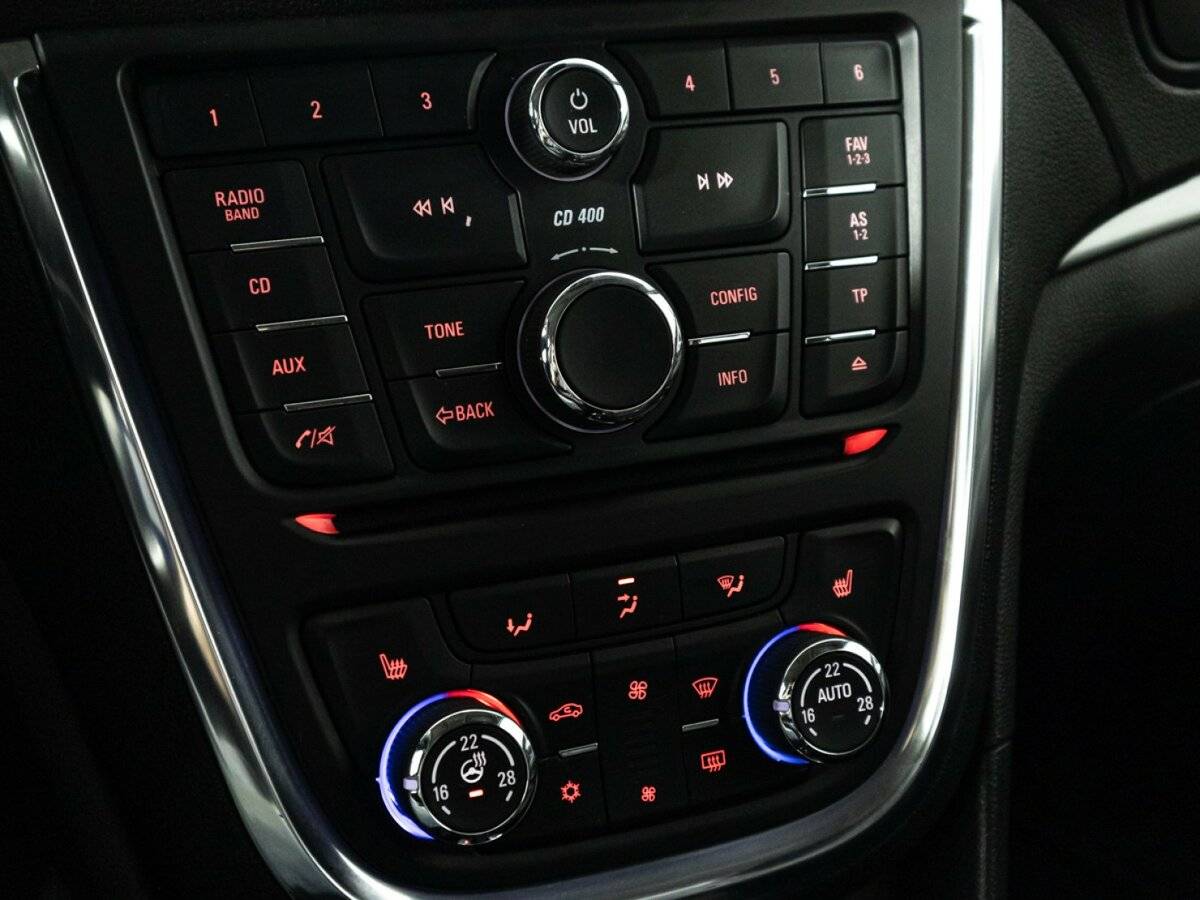 Б/У Опель Мокка 2012 года. Фото: #15