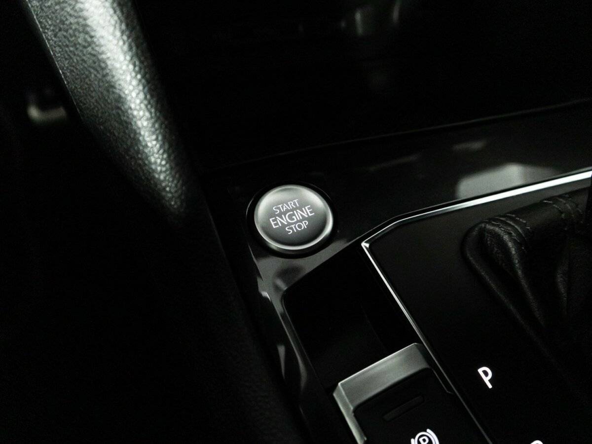 Volkswagen Tiguan 2019 года с пробегом. Фото: #18