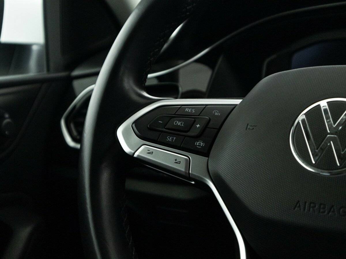 Б/У Фольксваген Поло 2020 года. Фото: #18