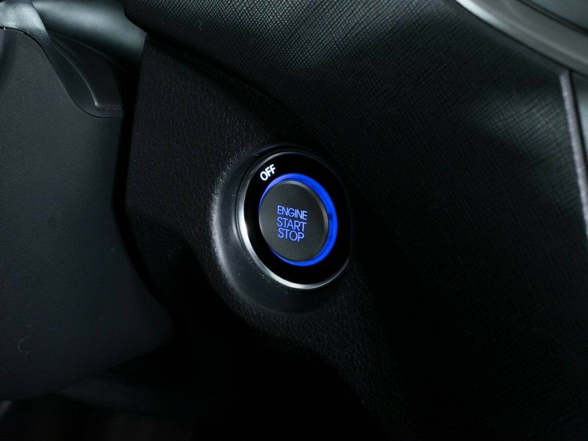 Б/У Хендай Санта Фе 2017 года. Фото: #13