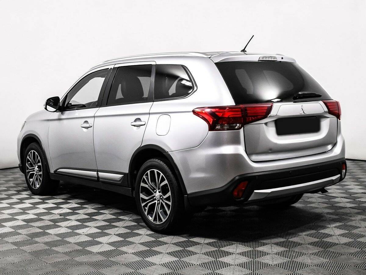 Mitsubishi Outlander 2015 года с пробегом. Фото: #6