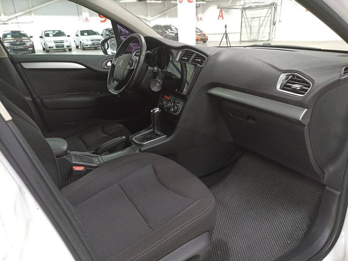Citroen C4 2013 года с пробегом. Фото: #10