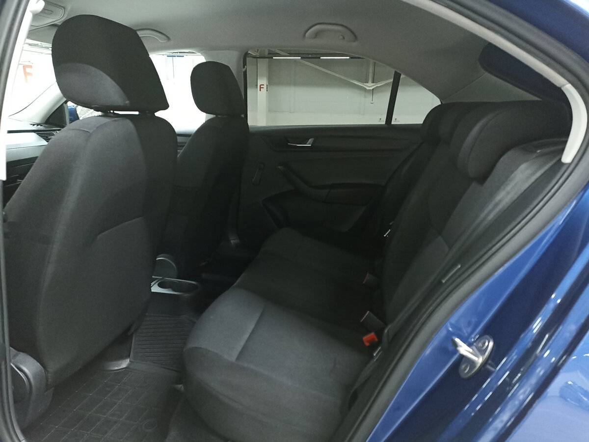 Skoda Rapid 2018 года с пробегом. Фото: #11