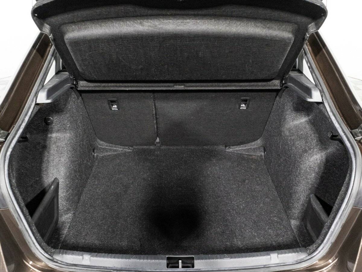 Б/У Шкода Рапид 2022 года. Фото: #14