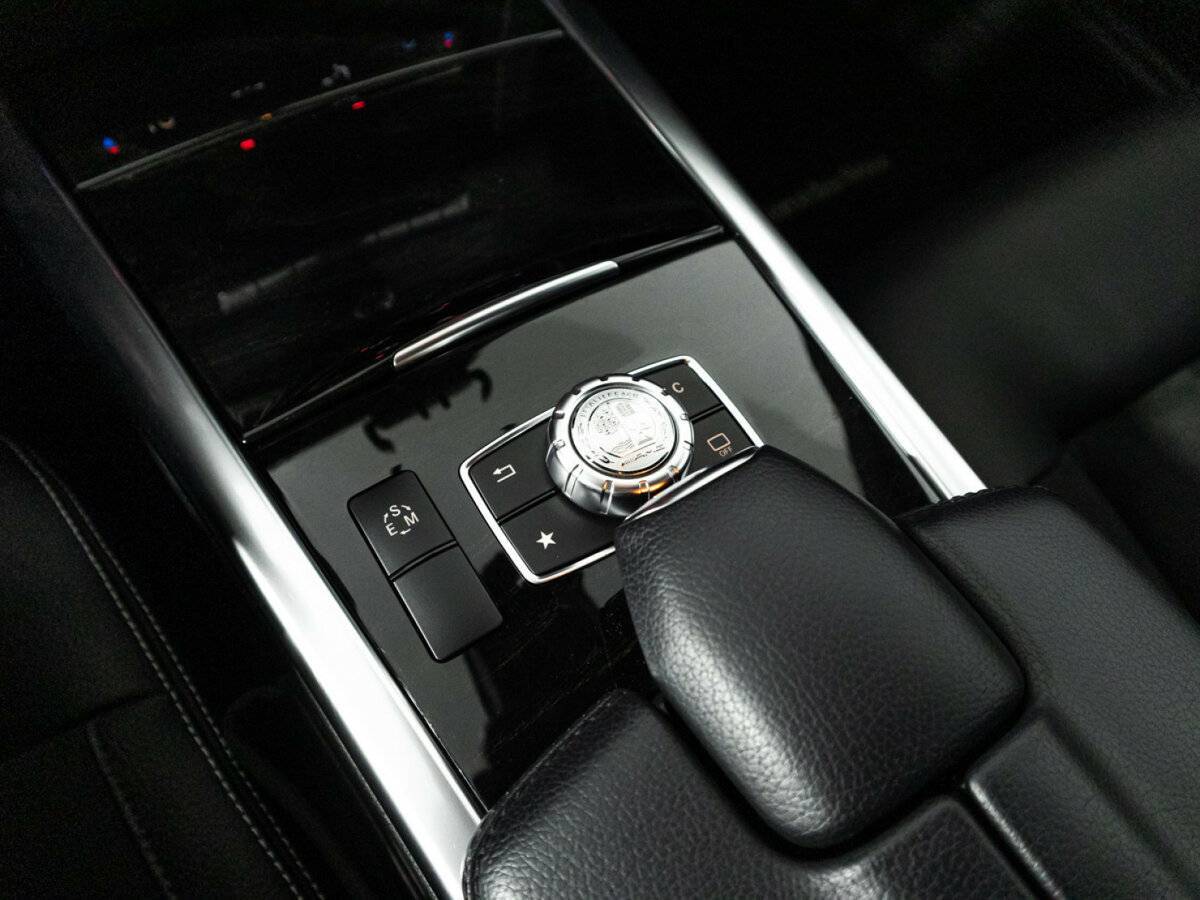 Mercedes-Benz E-Класс 2015 года с пробегом. Фото: #17