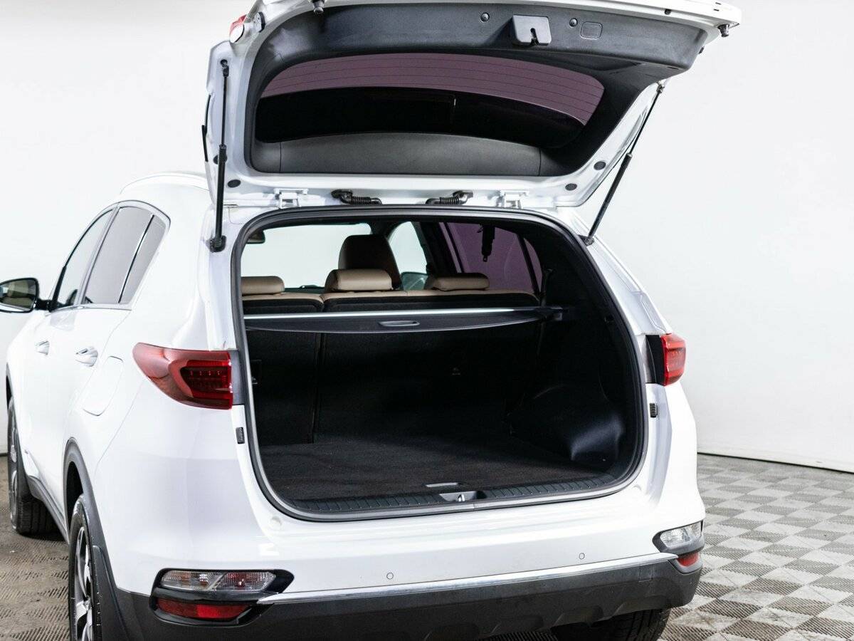 Б/У Киа Спортейдж 2018 года. Фото: #6