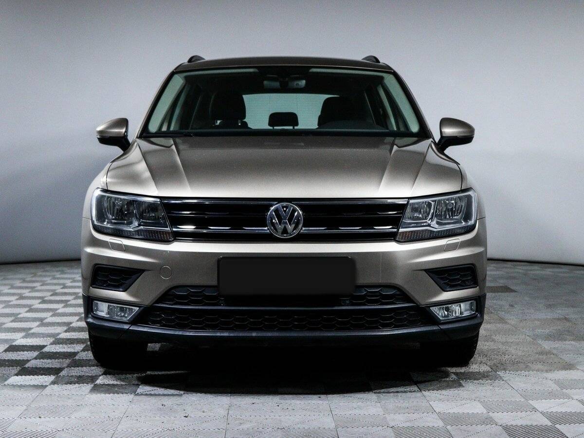 Volkswagen Tiguan 2017 года с пробегом. Фото: #1