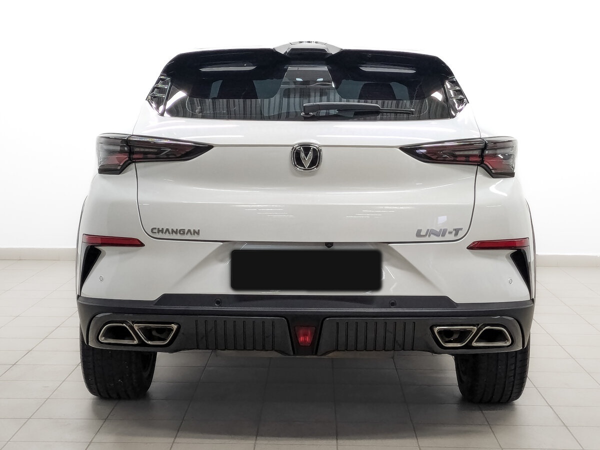 Б/У Чанган УНИ-Т 2024 года. Фото: #5