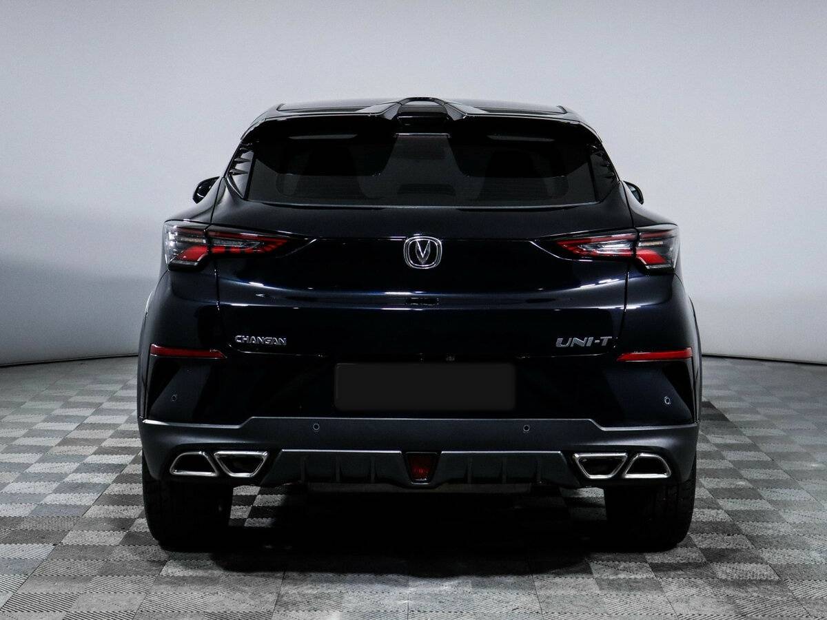 Б/У Чанган УНИ-Т 2023 года. Фото: #4