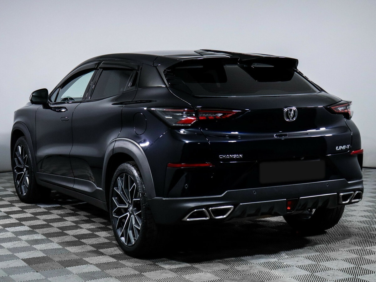 Б/У Чанган УНИ-Т 2023 года. Фото: #5