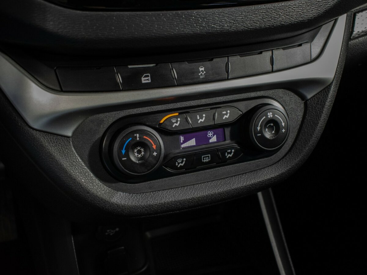 Lada (ВАЗ) Vesta 2021 года с пробегом. Фото: #12