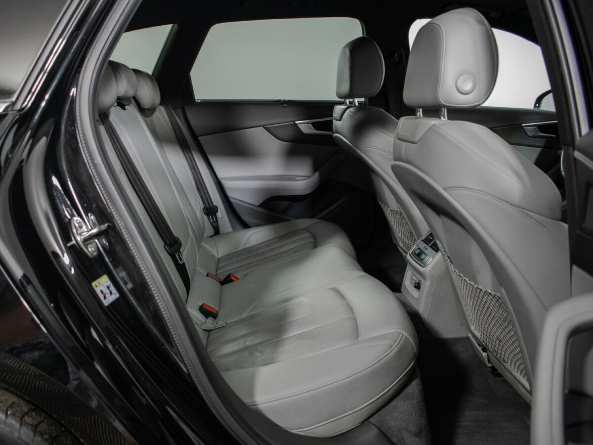 Audi A4 2019 года с пробегом. Фото: #9