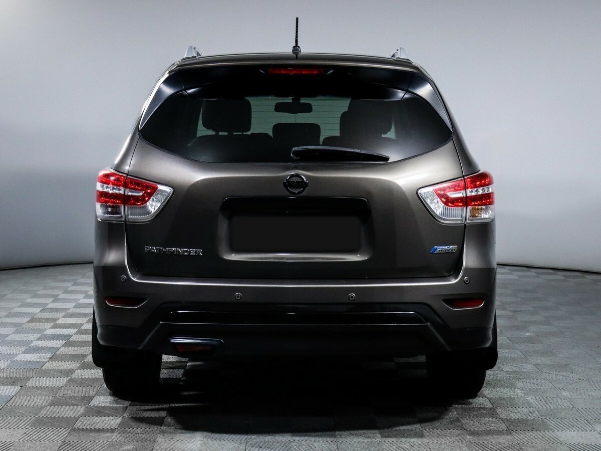 Nissan Pathfinder 2015 года с пробегом. Фото: #4