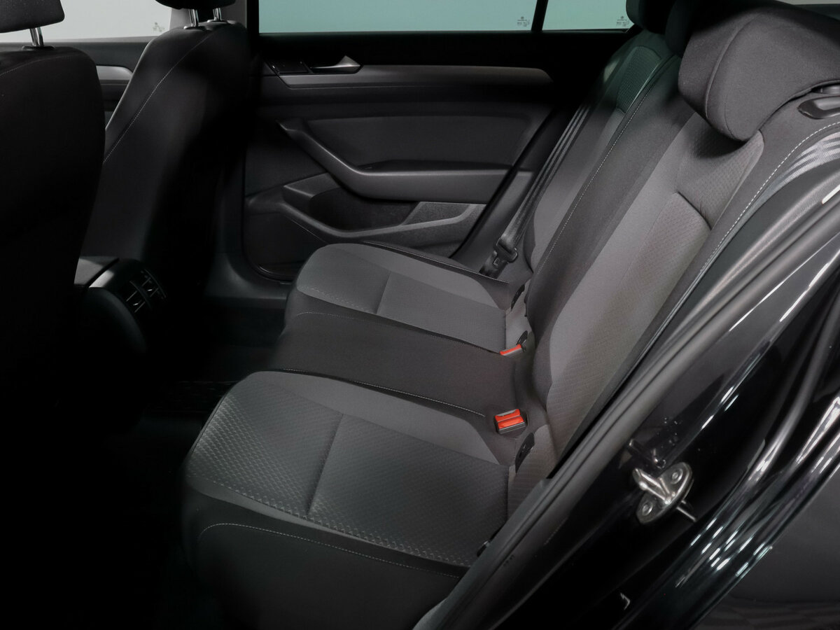 Volkswagen Passat 2016 года с пробегом. Фото: #7