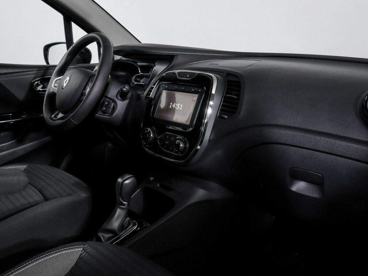 Б/У Рено Каптюр 2018 года. Фото: #6