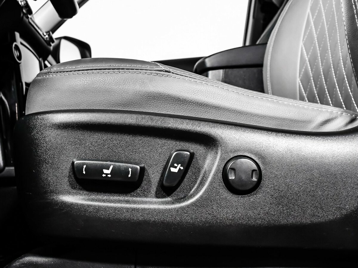 Toyota Land Cruiser Prado 2013 года с пробегом. Фото: #10